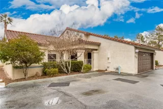 Photo #2: 2469762 Listing