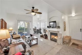 Photo #3: 2469768 Listing 