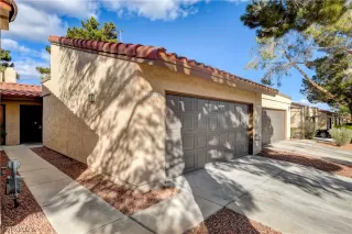 Photo #1: 2469807 Listing