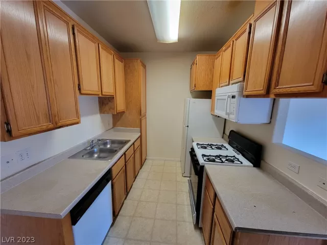 MLS: 2469813 Condo For Sale