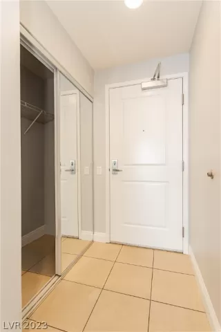 Photo #4: 2469816 Listing 