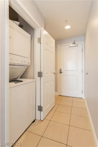 Photo #5: 2469816 Listing 