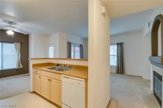 Photo #1: 2469823 Listing