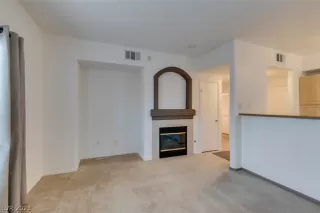 Photo #3: 2469823 Listing