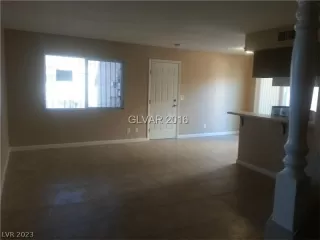 Photo #3: 2469826 Listing 