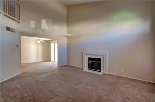 Photo #5: 2469830 Listing 