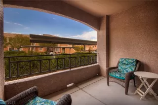 Photo #3: 2469850 Listing 