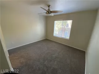 Photo #5: 2469950 Listing 