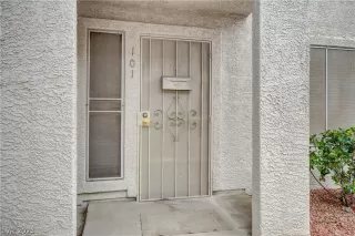 Photo #1: 2469962 Listing