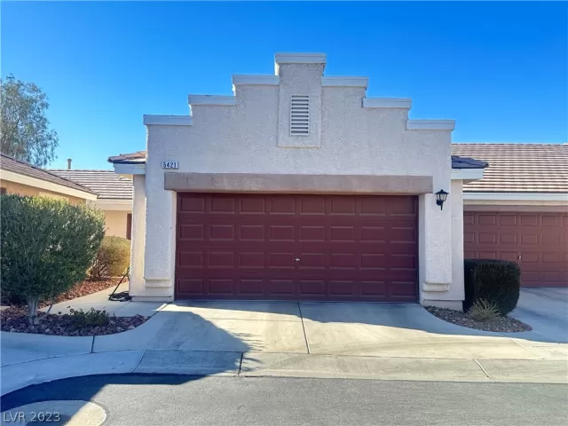 MLS: 2469993 Condo For Sale