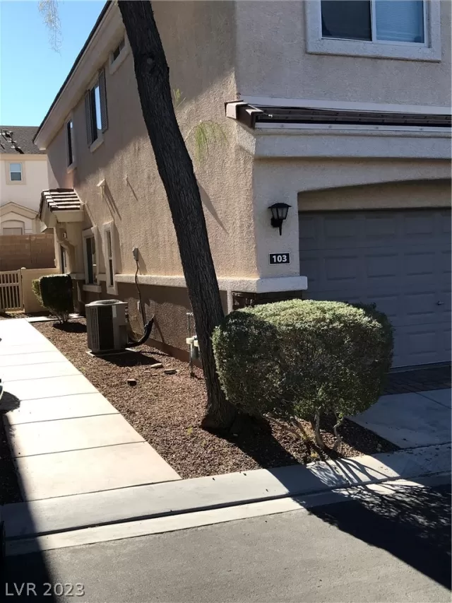 MLS: 2470026 Condo For Sale