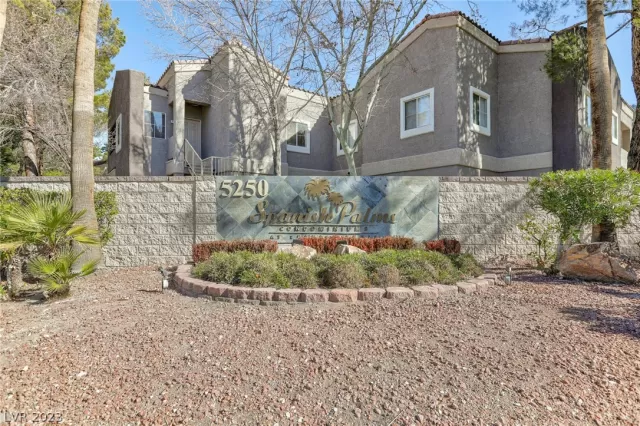 MLS: 2470062 Condo For Sale