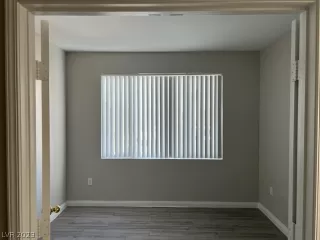 Photo #3: 2470100 Listing 