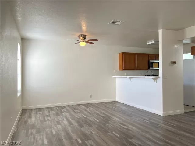 MLS: 2470162 Condo For Sale