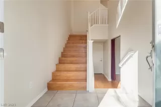 Photo #1: 2470252 Listing