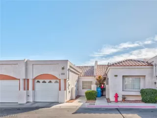 Photo #1: 2470268 Listing 