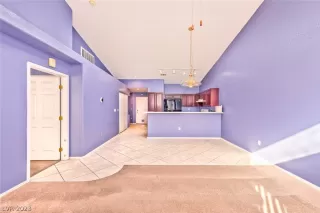 Photo #2: 2470268 Listing 