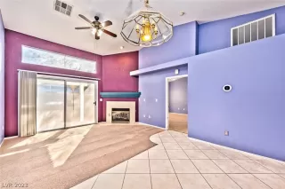 Photo #3: 2470268 Listing 