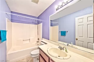 Photo #5: 2470268 Listing 