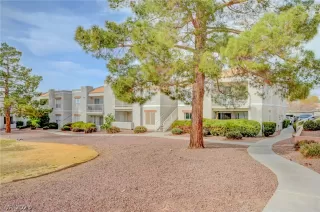 Photo #2: 2470275 Listing 