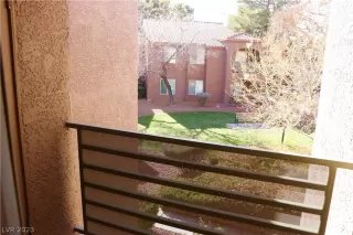 Photo #1: 2470294 Listing 