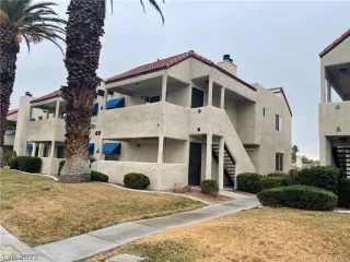 Photo #2: 2470334 Listing 