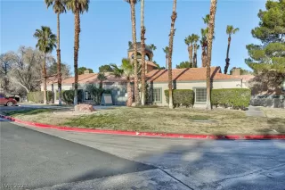 Photo #5: 2470344 Listing