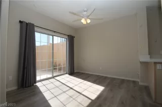 Photo #4: 2470357 Listing 