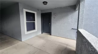 Photo #4: 2470365 Listing