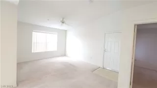 Photo #5: 2470365 Listing