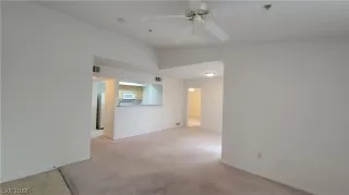 Photo #6: 2470365 Listing