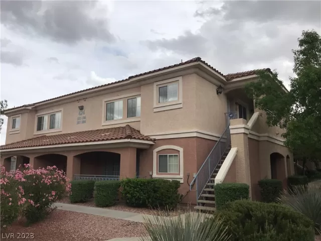 MLS: 2470375 Condo For Sale