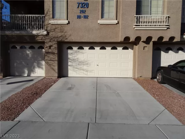 MLS: 2470377 Condo For Sale