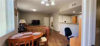 Photo #3: 2470381 Listing 