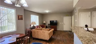 Photo #5: 2470381 Listing 