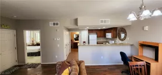 Photo #6: 2470381 Listing 