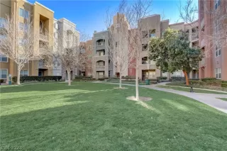 Photo #3: 2471397 Listing