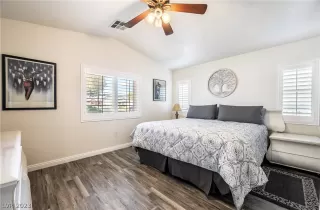 Photo #4: 2471418 Listing 