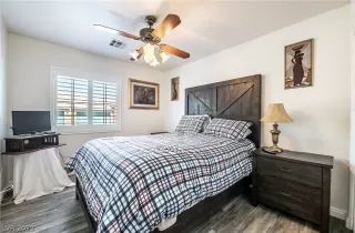 Photo #6: 2471418 Listing 