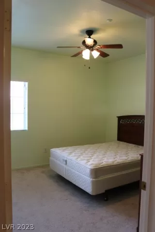 Photo #5: 2471431 Listing 