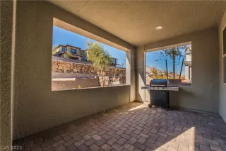 Photo #2: 2471450 Listing 