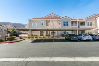 Photo #2: 2471455 Listing