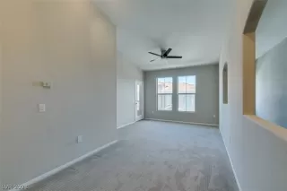 Photo #5: 2471455 Listing