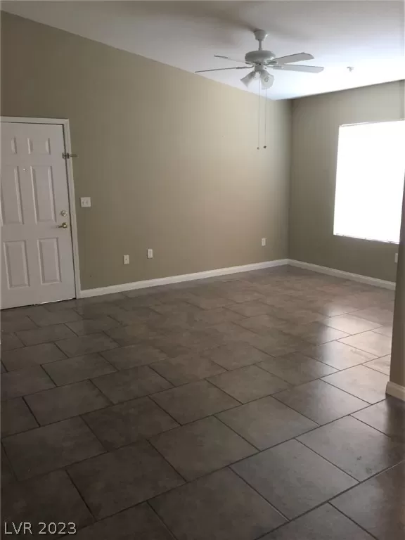 MLS: 2471458 Condo For Sale