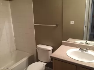 Photo #5: 2471458 Listing