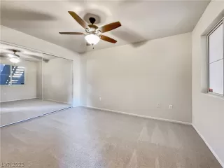 Photo #5: 2471494 Listing