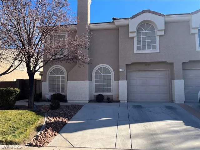 MLS: 2471535 Condo For Sale