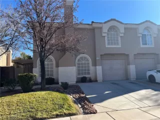 Photo #1: 2471535 Listing 