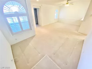 Photo #2: 2471539 Listing 