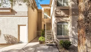 Photo #2: 2471571 Listing